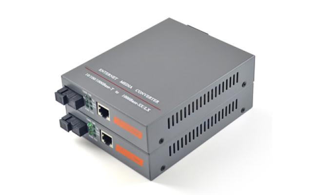 netLink HTB-GS-03-A 1000M Single-mode Fiber Optic Media Converter Device